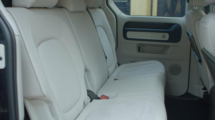 Volkswagen ID. BUZZ ESTATE 210kW Style Pro 86kWh 5dr LWB Auto [7 Seat]